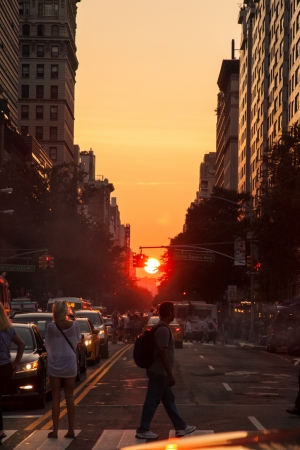 Manhattanhenge i klimaty Nowego Jorku