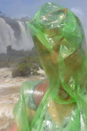 How to have a full time job and travel the world