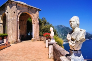 Wybrzeże Amalfi. Ravello – pomiędzy niebem a morzem