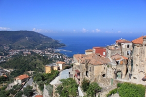 Kampania. Castellabate – Benvenuti al Sud, czyli Witaj na Południu